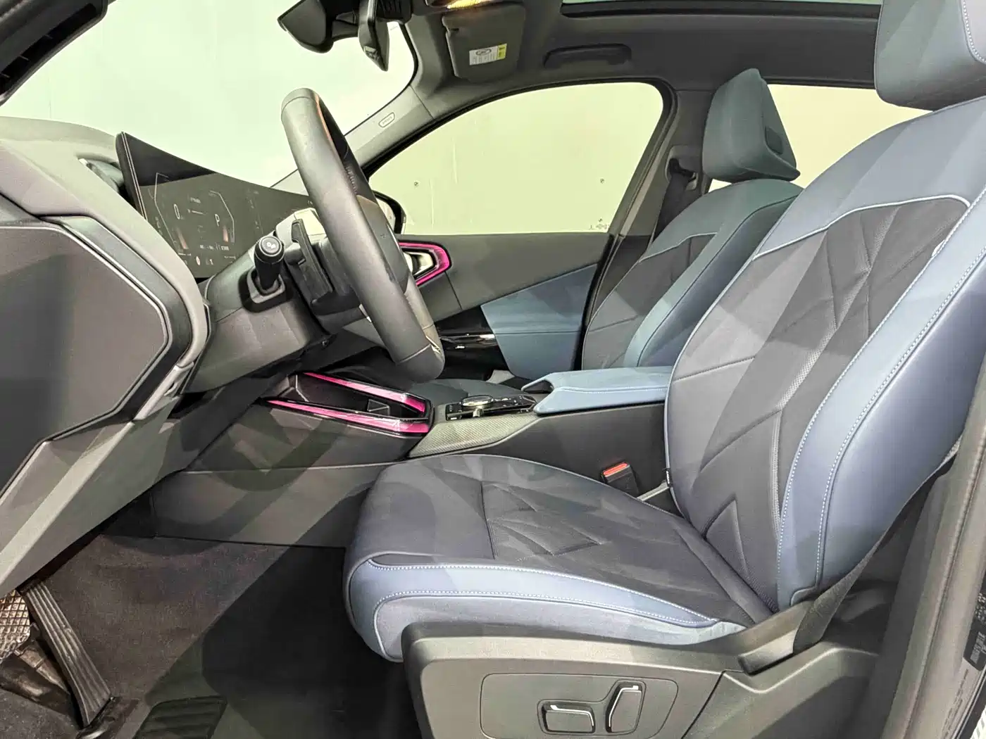 BMW X3 2025 xDrive30L Leading M Sport Package фото 6