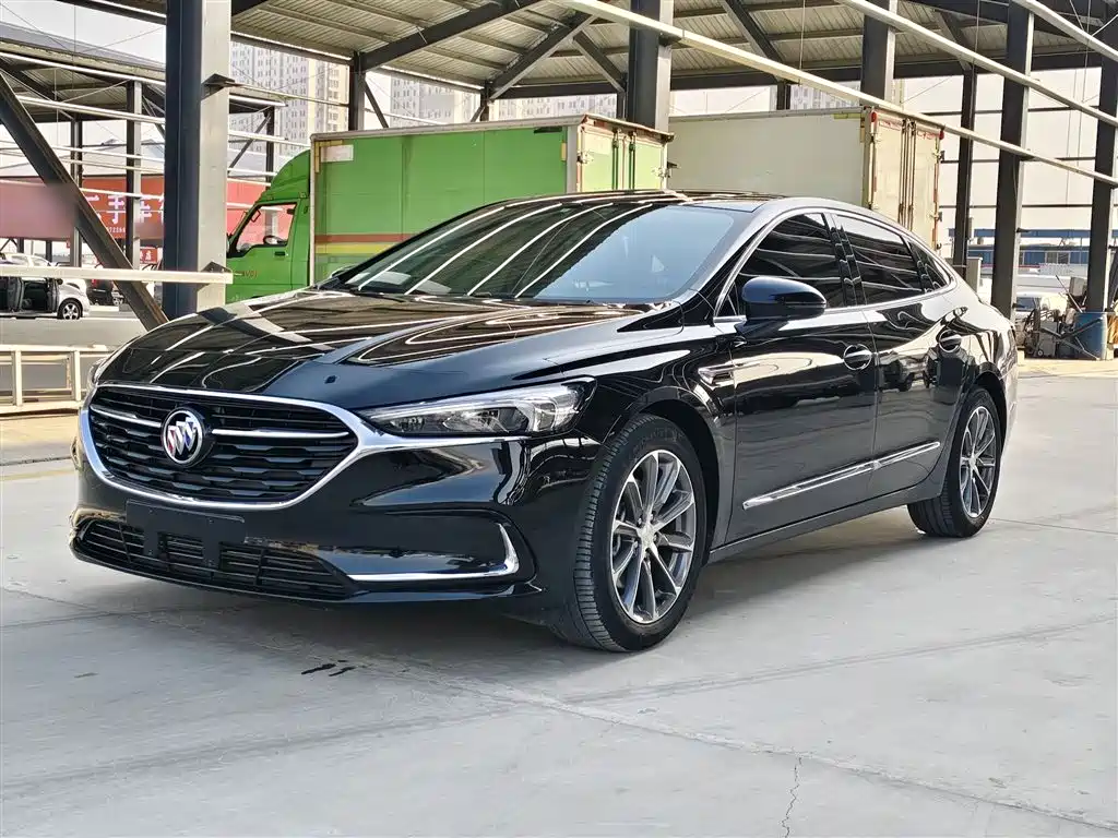 BUICK LACROSSE