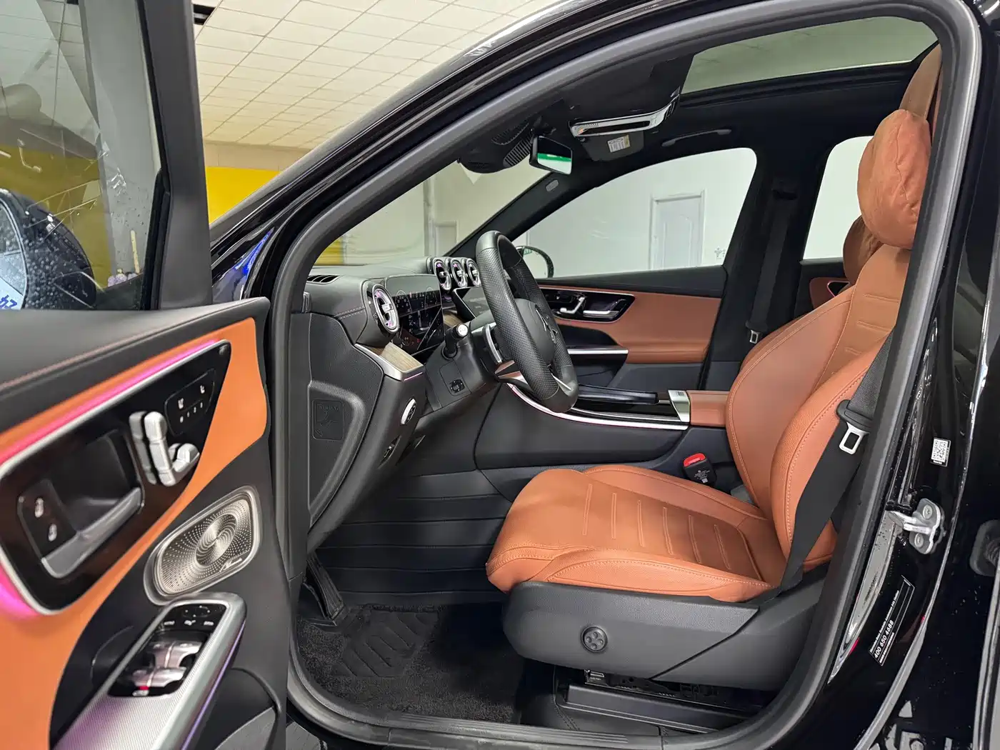 2026 Mercedes-Benz GLC
