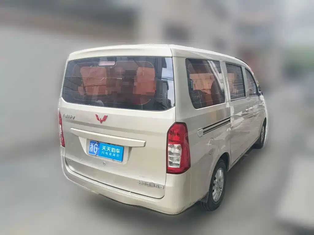 Wuling Motors Wuling Rongguang V 2018 2018 1.5L Standard
