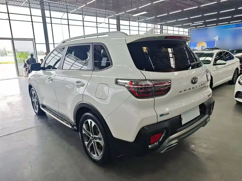 Kia Sportage 2018 2.0L Automatic Smart Luxury (China V) фото 5