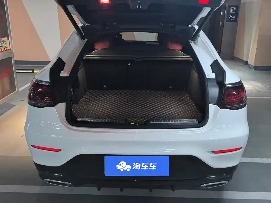Mercedes-Benz GLC Coupe 2023 2023 Model GLC 260 4MATIC Coupe SUV