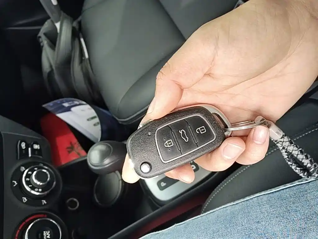 Kia K2 2012 Sedan 1.4L AT GLS Commemorative Edition фото 9