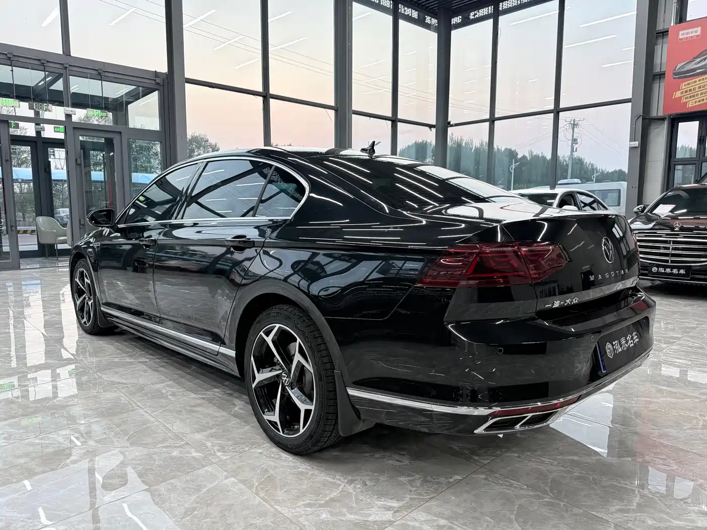 Volkswagen Magotan 2024 2 Million Units Public Sharing Edition 330TSI DSG Luxury фото 4