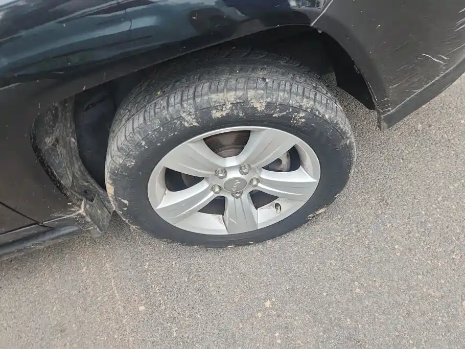 Jeep Compass (Import) 2013 2013 2.0L FWD Sport