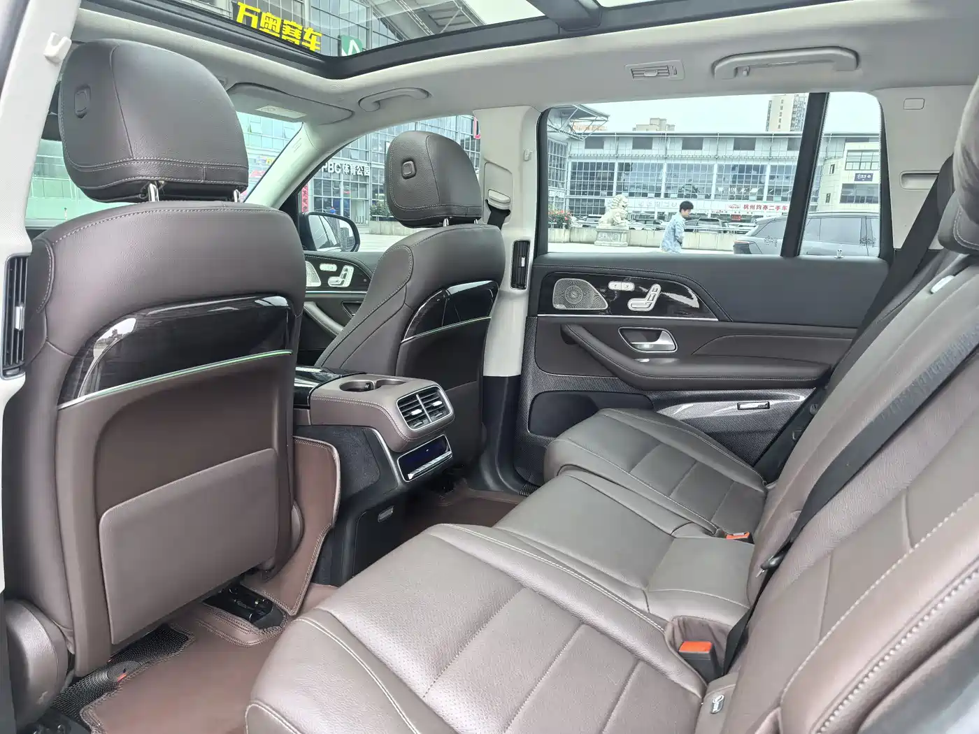 Mercedes-Benz GLS 2023 GLS 450 4MATIC Fashion Edition фото 7