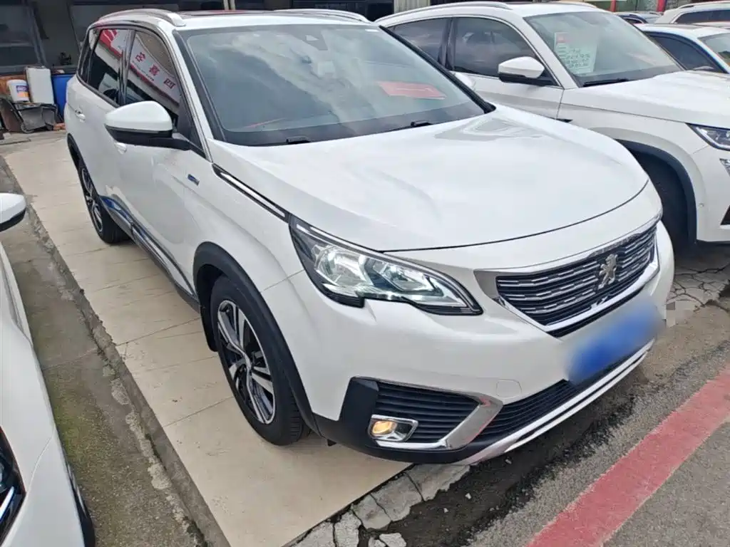 Peugeot 5008 2017 380THP 7-Seater Unlimited Edition фото 4