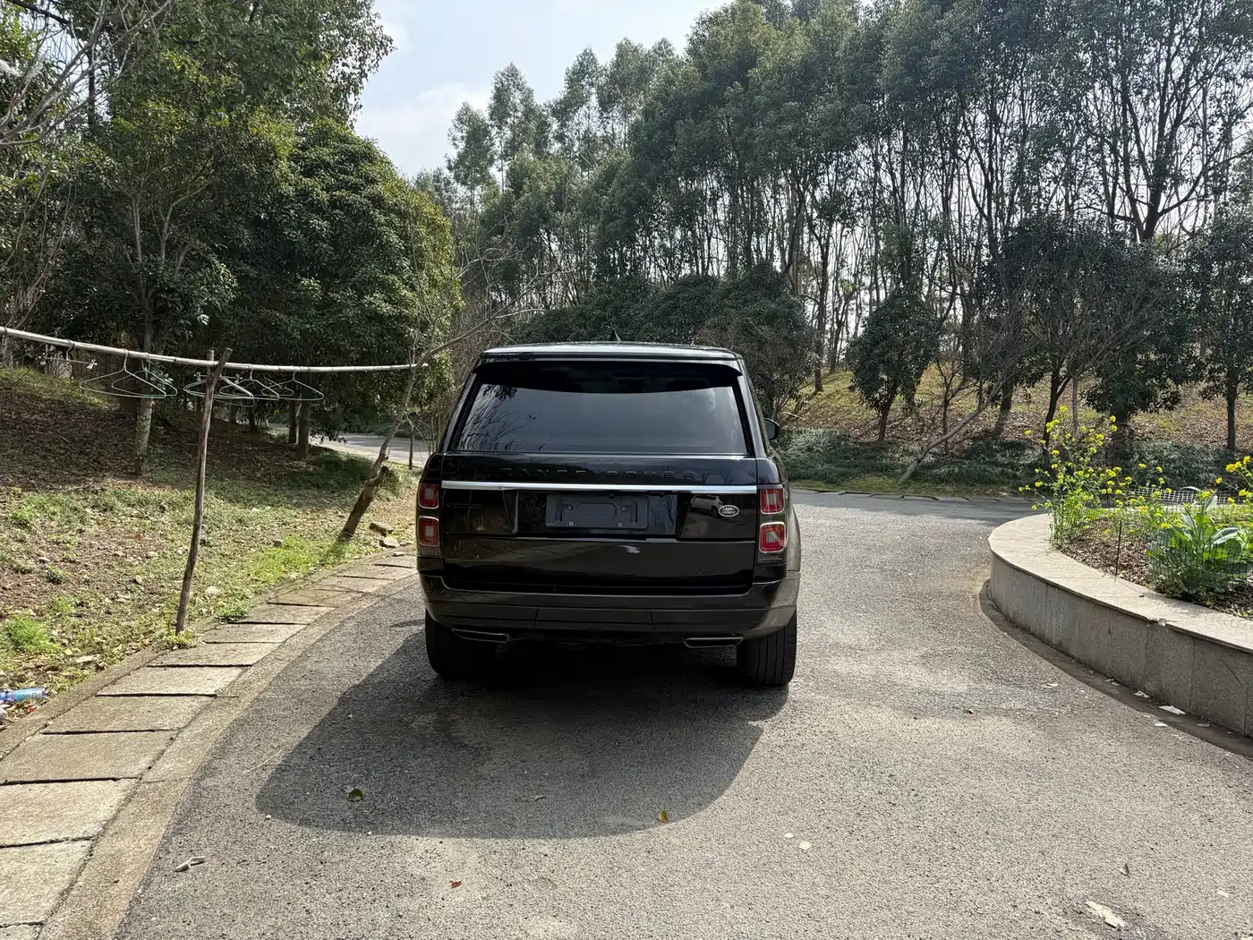 Land Rover Range Rover 2022 3.0 L6 360PS Golden Age Edition фото 14