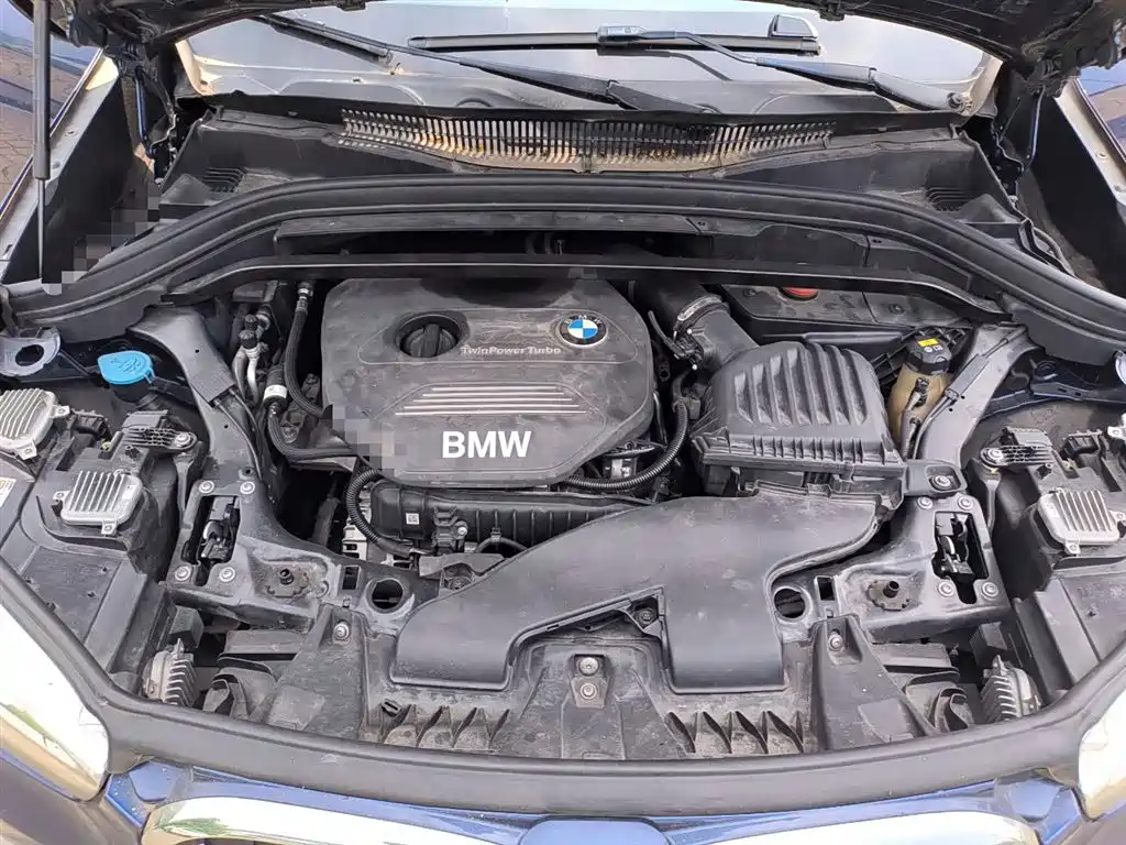 BMW X1 2019 sDrive18Li Premium Model фото 11