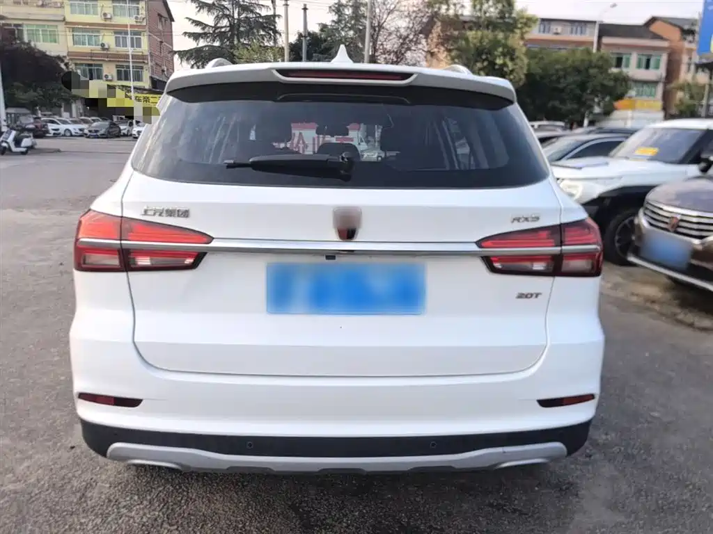 Фото 6 - Roewe RX5