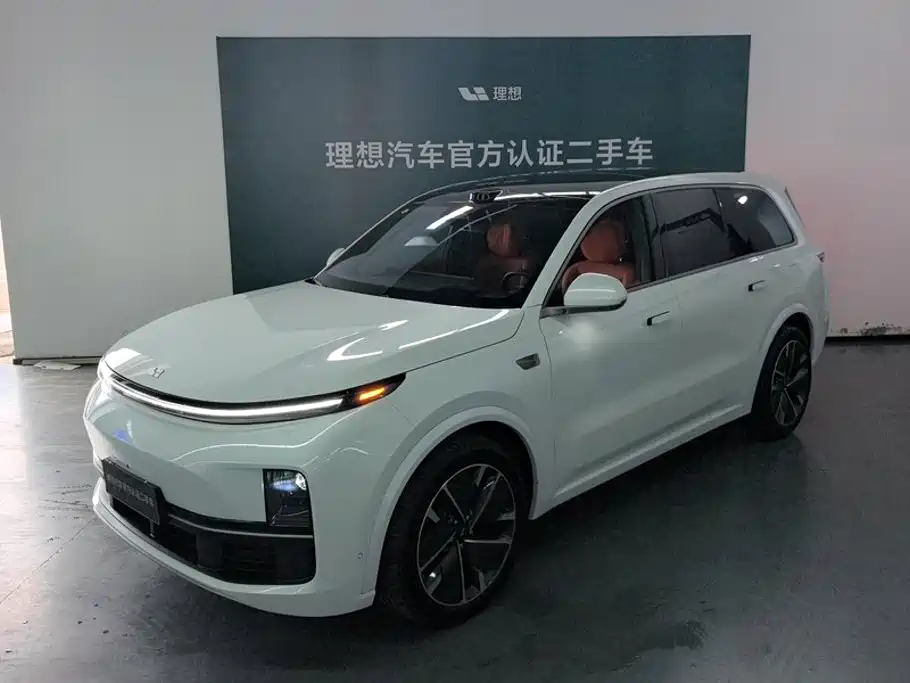 Li Auto L9 2025