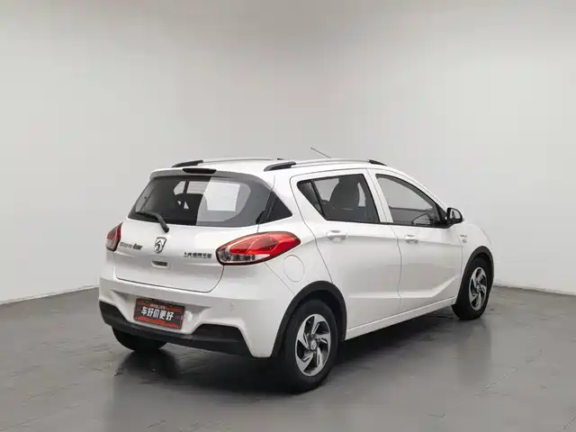 Baojun 310 2017 1.5L Auto Fashion — фото 2