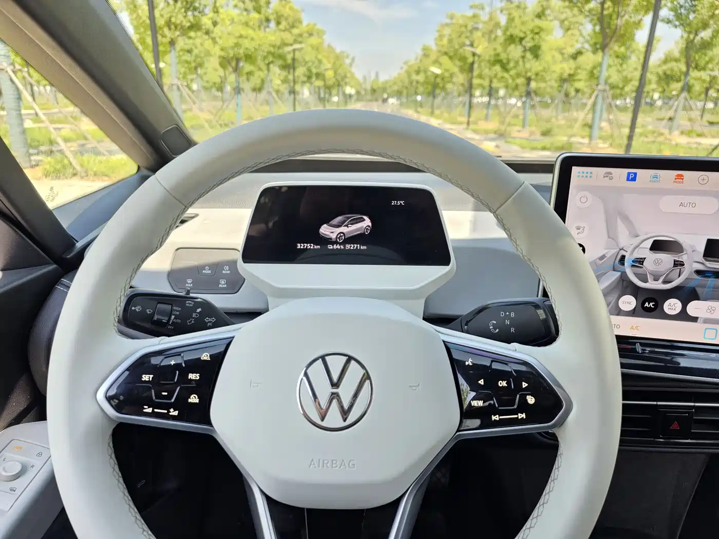 Volkswagen ID.3 2025 Smart Outstanding Edition фото 17