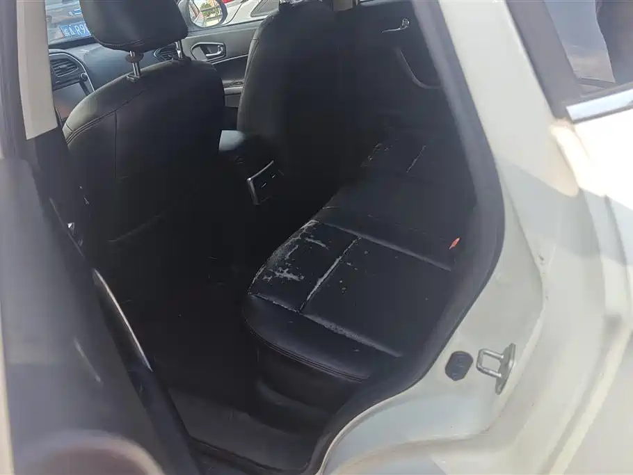 GAC Trumpchi Trumpchi GS5 2014 2.0L Automatic 2WD Premium Edition фото 11