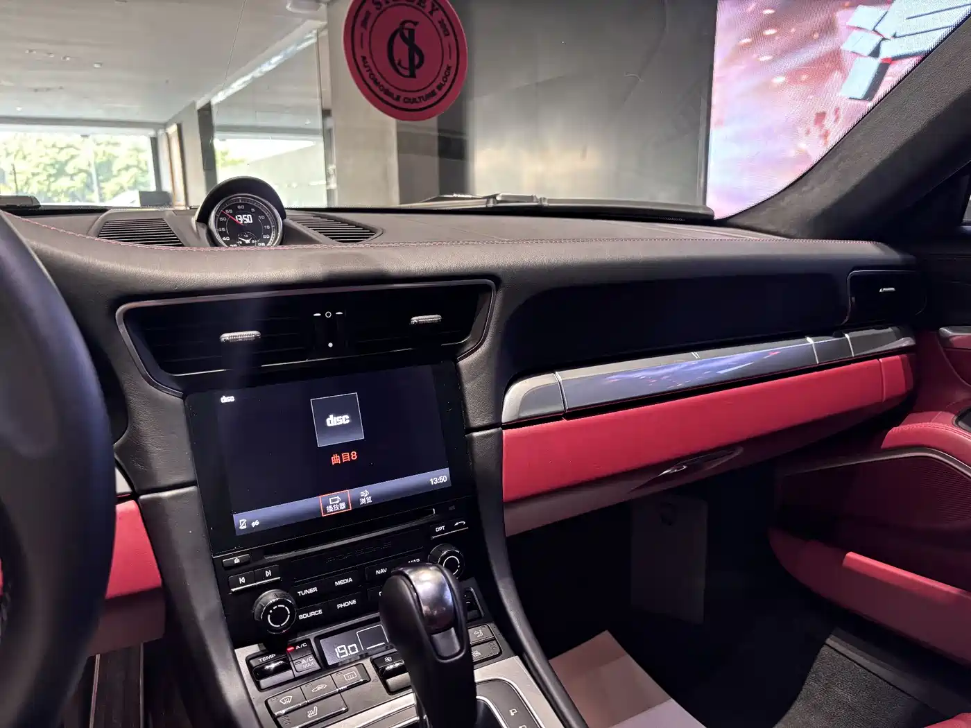 Porsche 911 2016 Carrera 3.0T фото 14