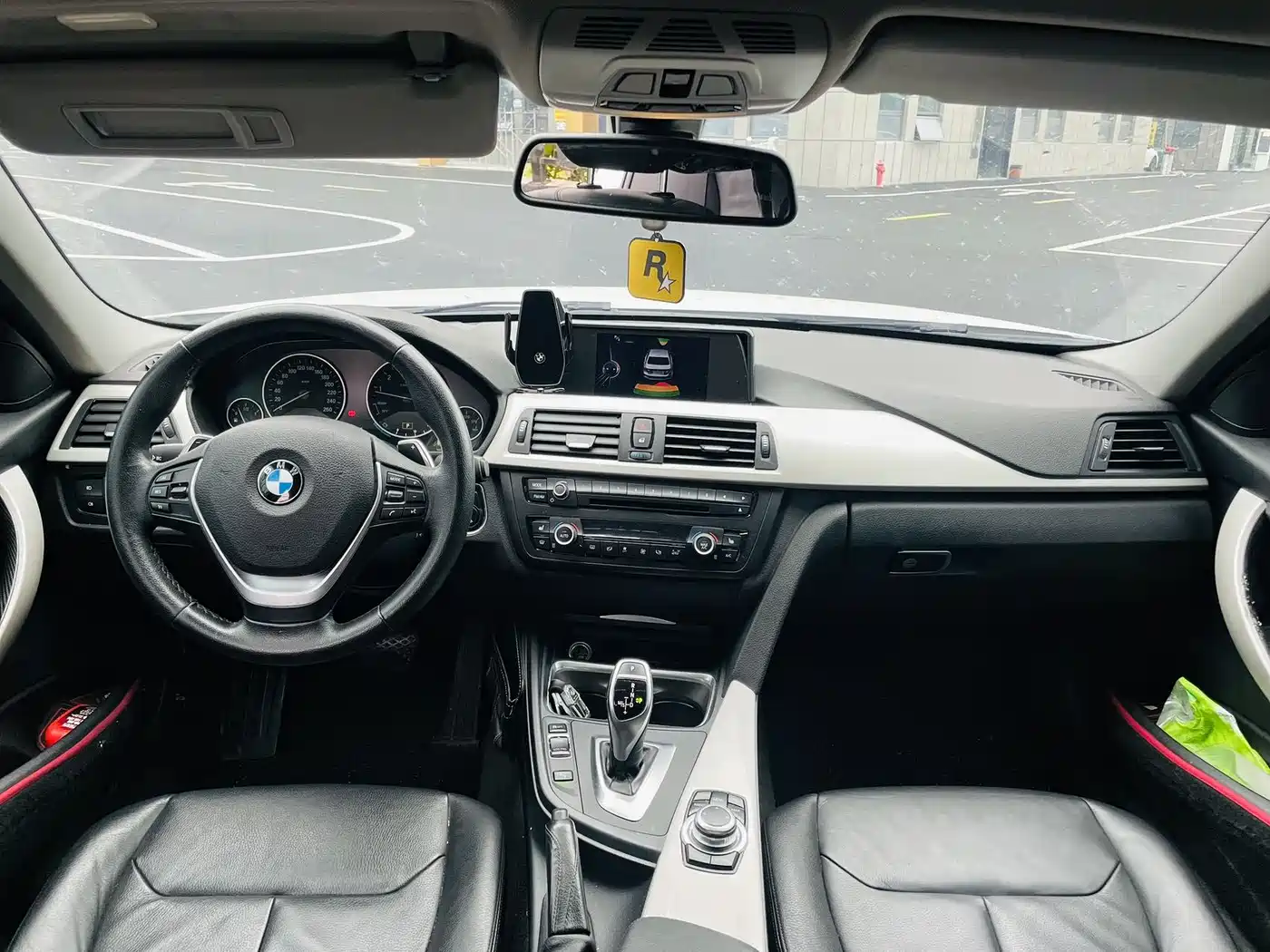 BMW 3 Series 2015 328Li xDrive Fashion фото 6
