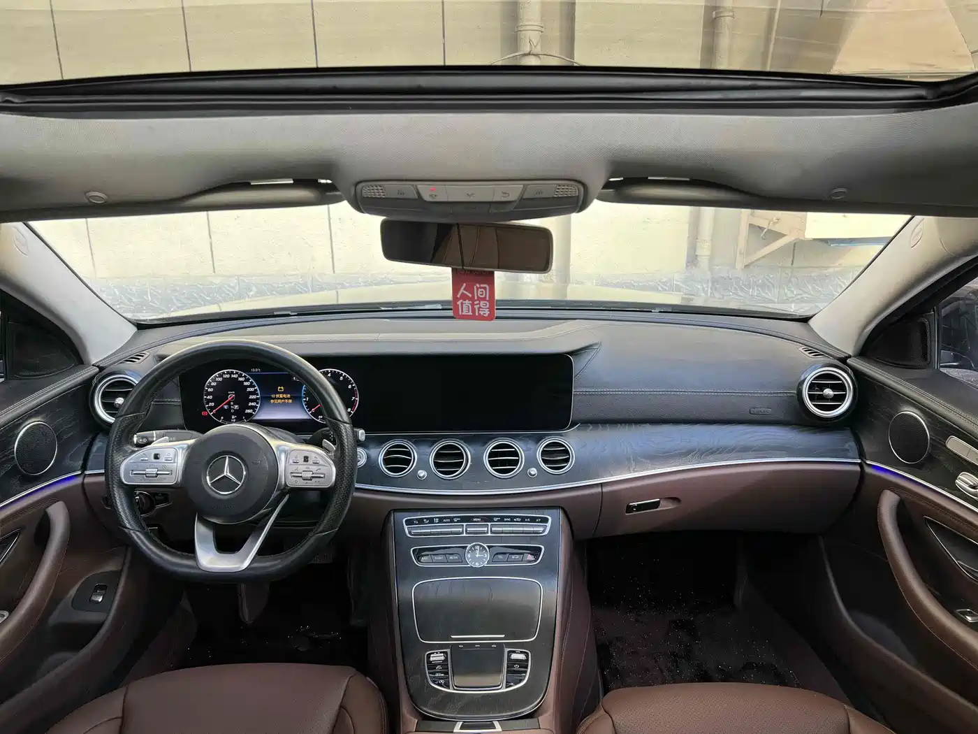 Mercedes-Benz E-Class 2019 E 300 L Luxury фото 10