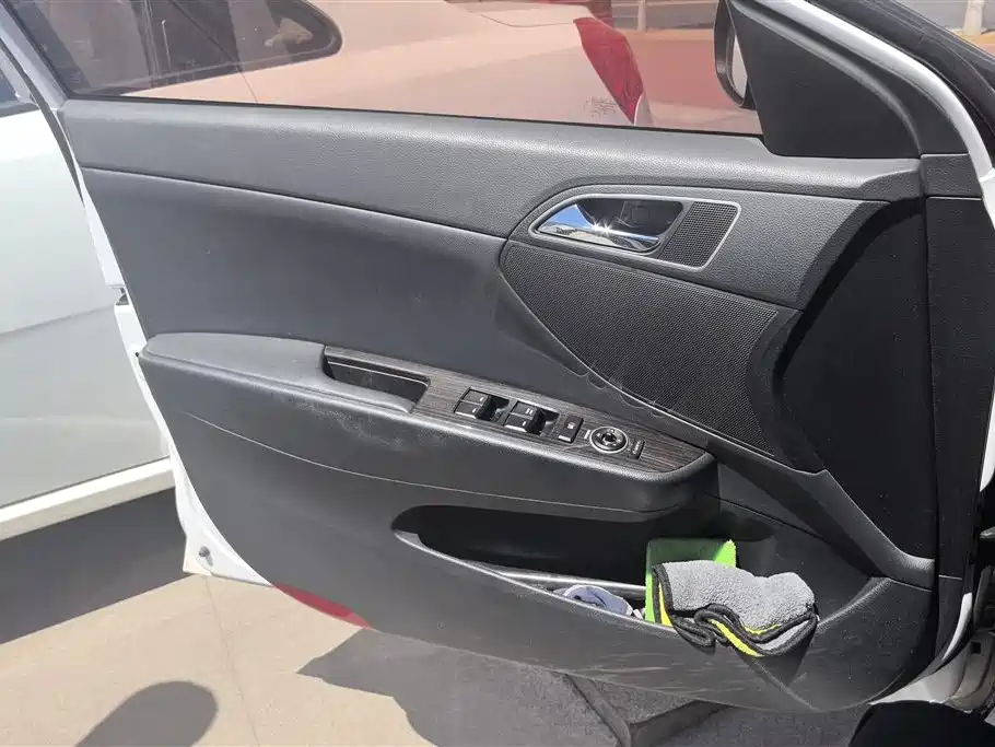 Hyundai Mistra 2016 1.6T Auto Flagship TOP фото 7