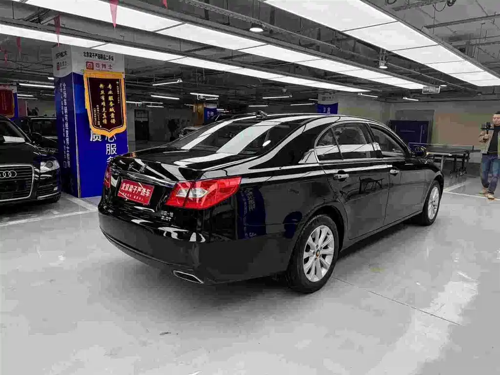 Hongqi H7 2015 2.0T Luxury фото 14