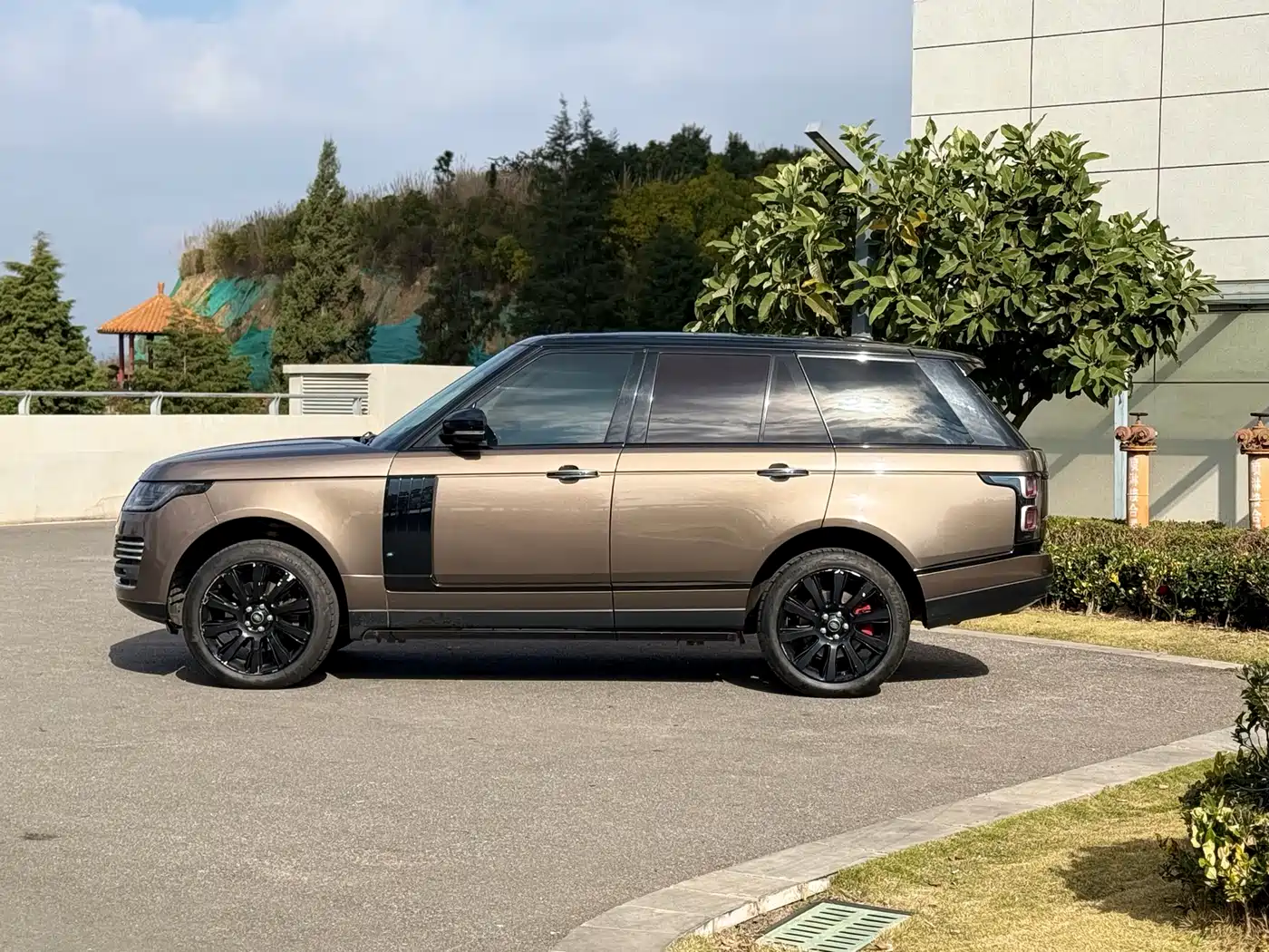 Land Rover Range Rover 2014 3.0 SC V6 Vogue фото 3