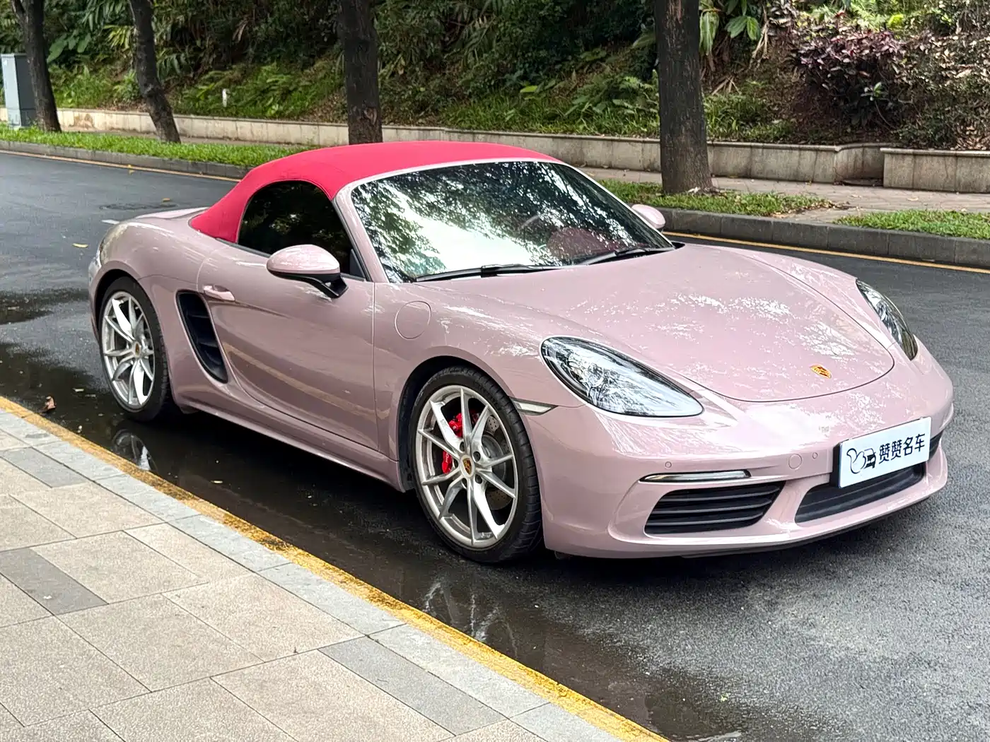 Porsche 718 2022 Boxster 2.0T фото 3