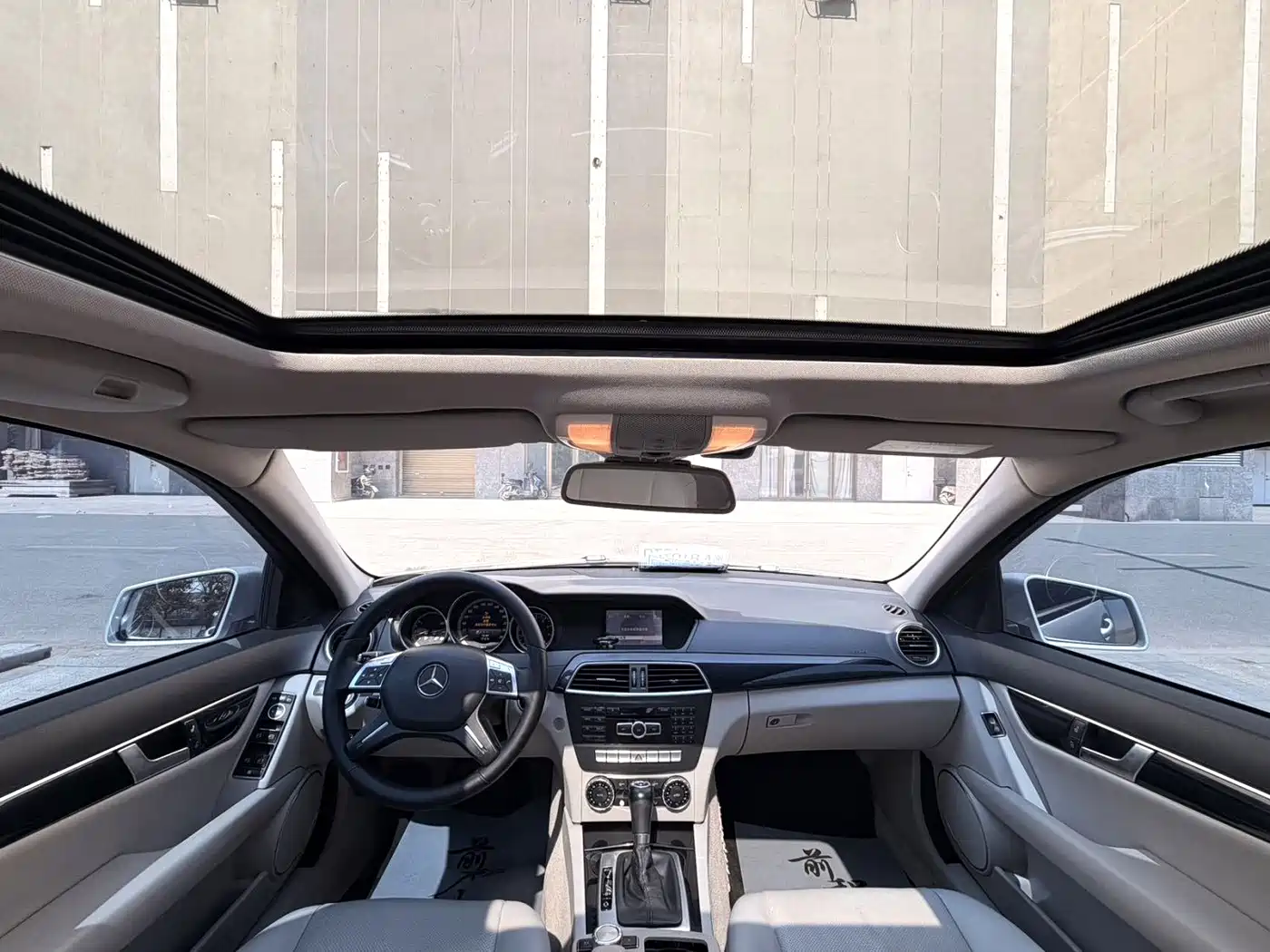 Mercedes-Benz C-Class 2014 2013 C 180 Classic Grand Edition