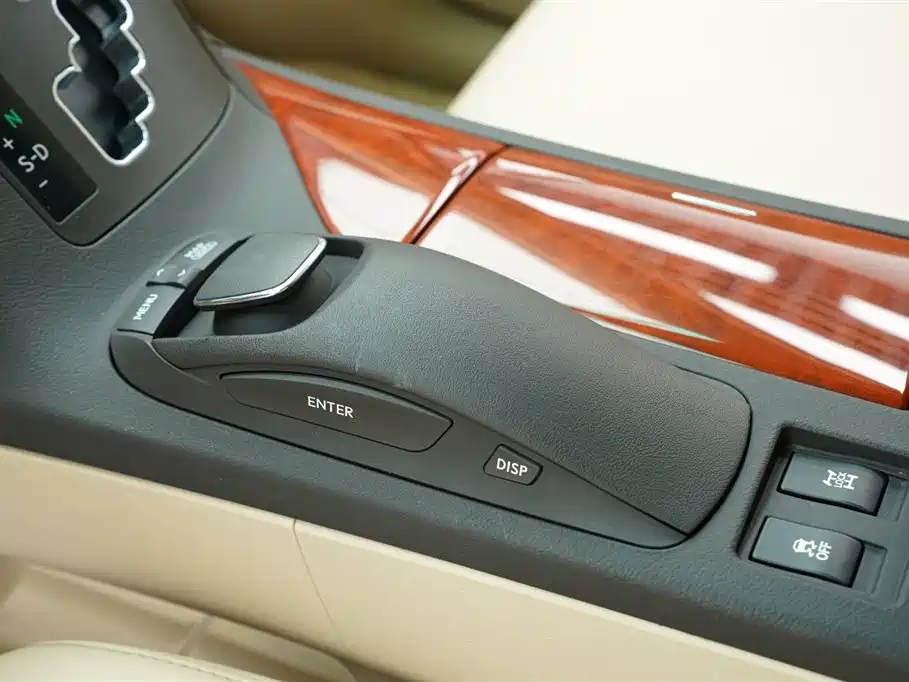 Lexus RX Classic 2009 Model 350 Premium Edition фото 14
