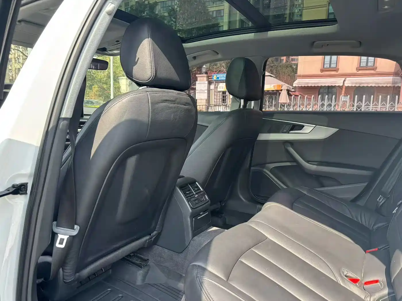 Audi A4L 2019 40 TFSI Progressive (China V) фото 6