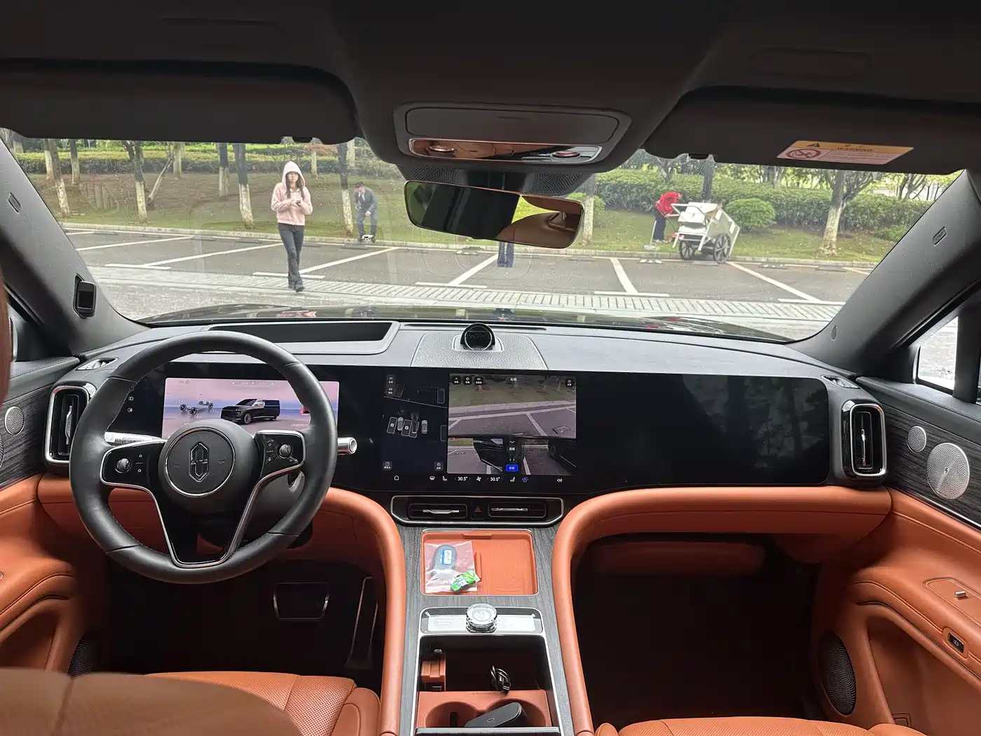 AITO Wenjie AITO M9 2024 Range Extender Ultra 52kWh 6-seater фото 10