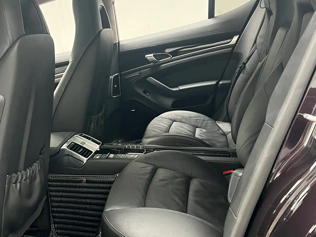 Porsche Panamera 2014 Panamera 3.0T фото 5