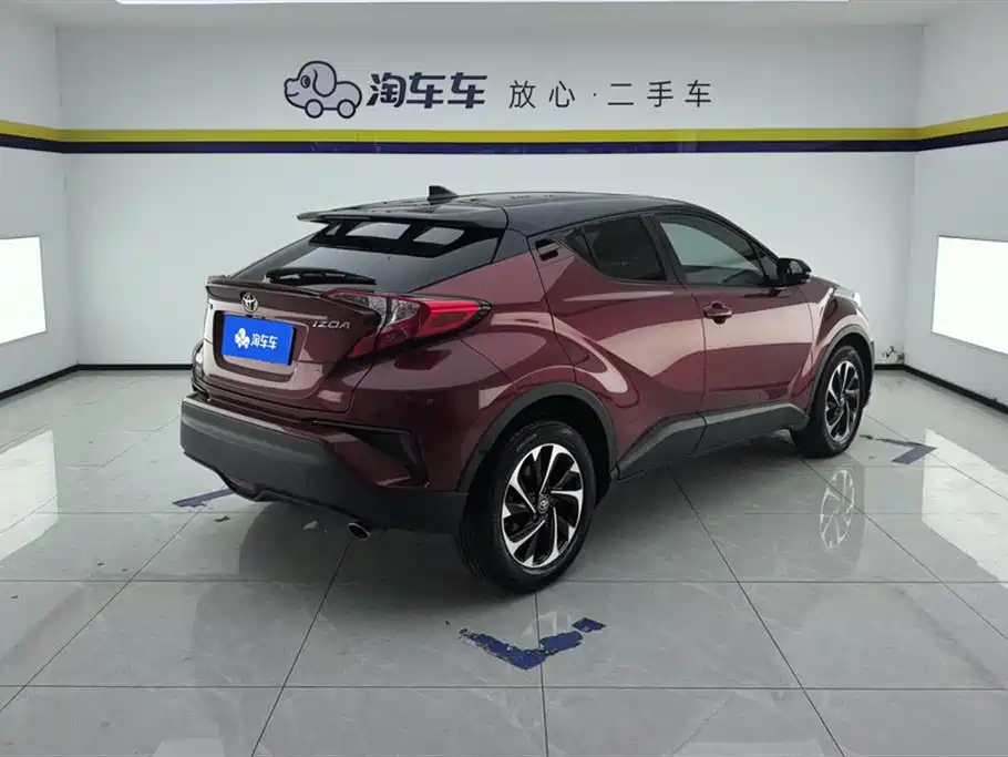 Toyota IZOA 2018 2.0L Yichi Edition China V фото 3