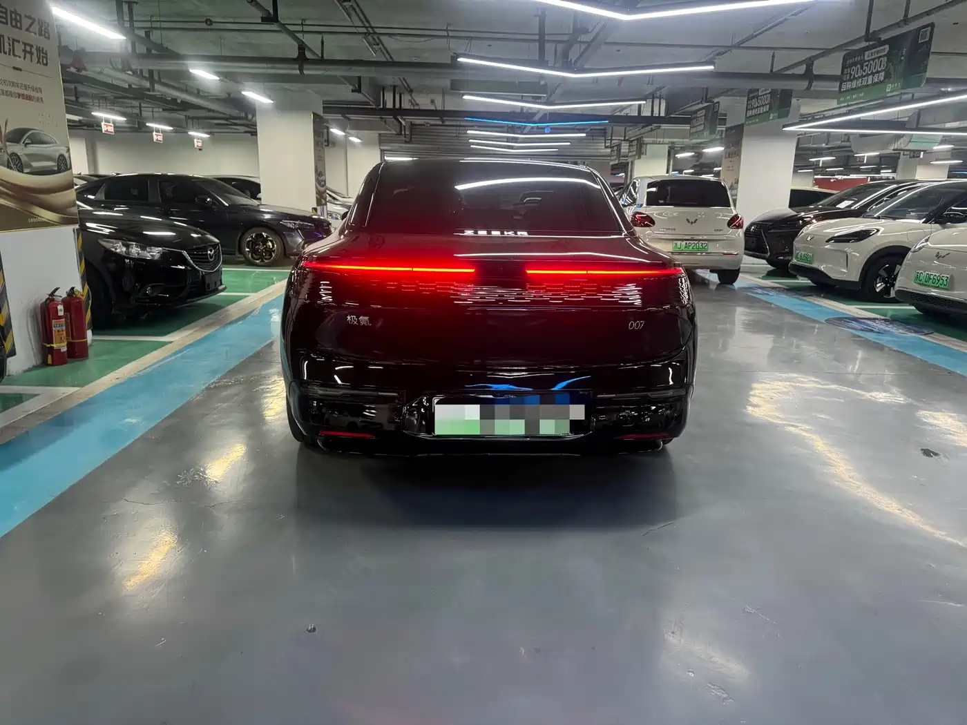 ZEEKR 007 2025 2025 RWD Smart Driving 75kWh