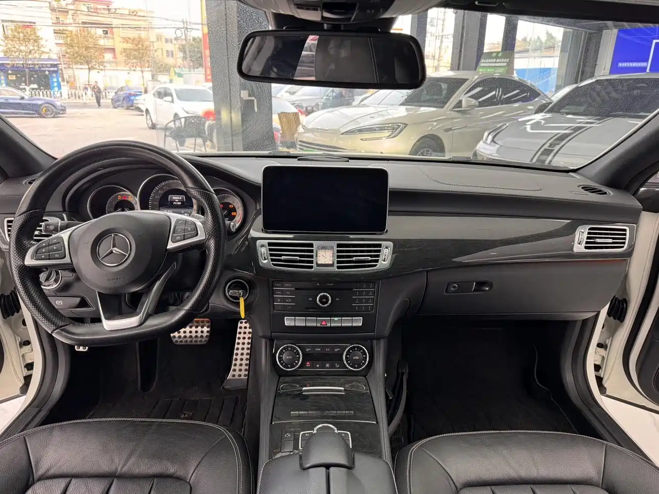Mercedes-Benz CLS 2017 CLS 260 Elegance фото 11