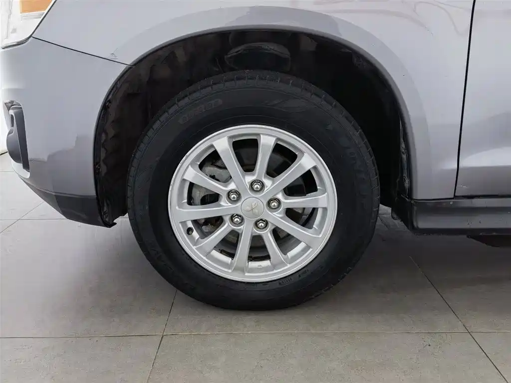 Mitsubishi ASX 2013 2.0L CVT 2WD Elite фото 17