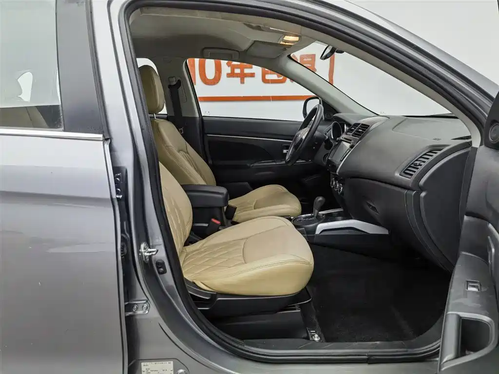 Mitsubishi ASX 2013 2.0L CVT 2WD Elite фото 23