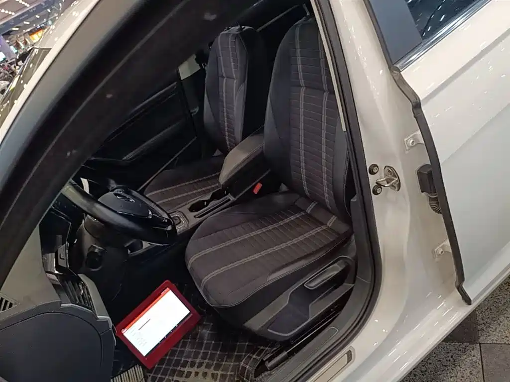 Volkswagen Lavida 2021 280TSI DSG Comfort Edition фото 15