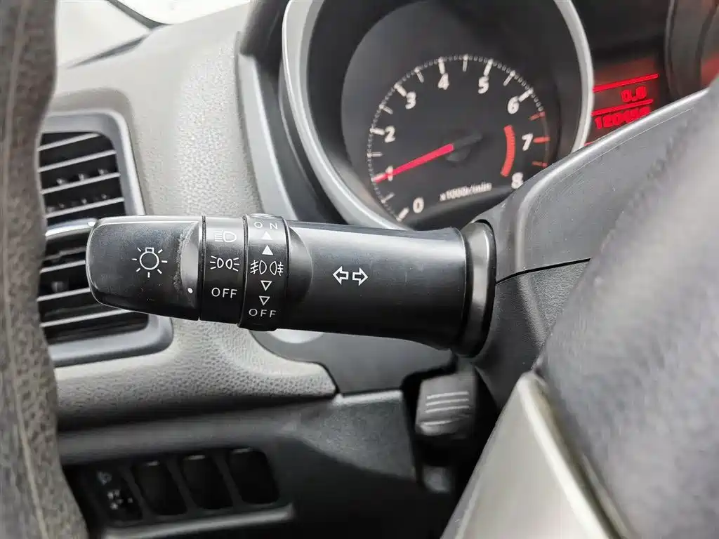 Mitsubishi ASX 2013 2.0L CVT 2WD Elite фото 21