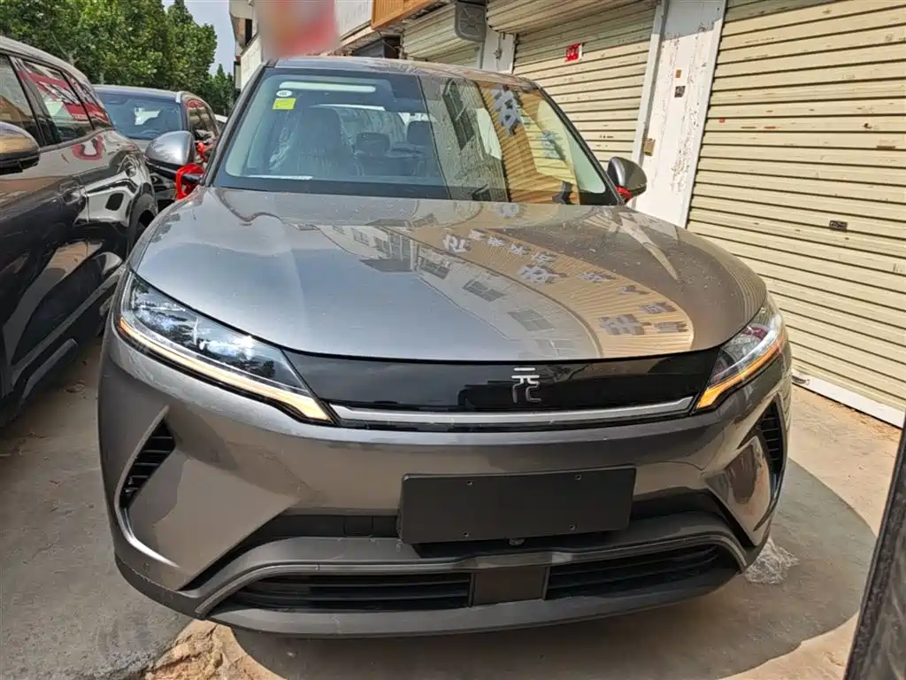 BYD Yuan UP 2025 Model 301KM Navigator фото 3