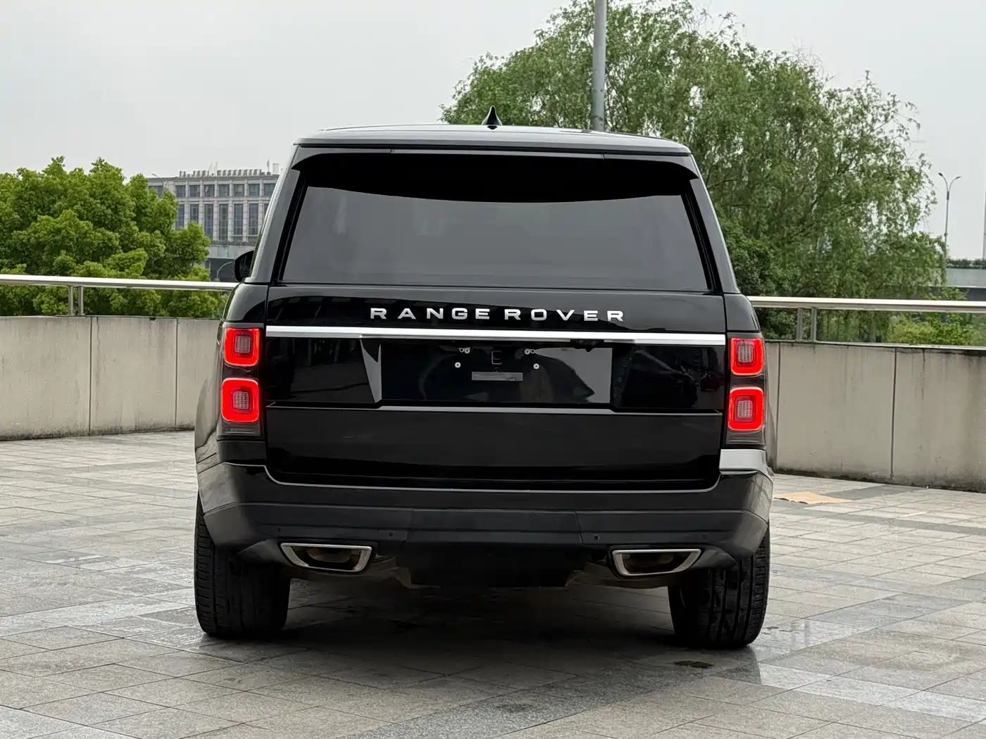 Land Rover Range Rover 2018 3.0 SC V6 Vogue Heritage Extended Edition фото 11
