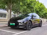 Фото 1 - Tesla Model Y