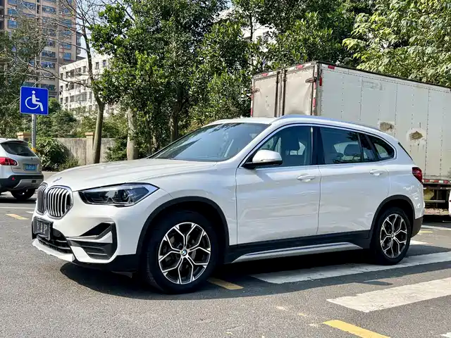 BMW X1 2022 sDrive20Li Fashion