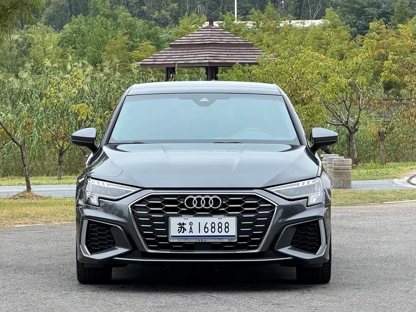 Photo 2 - Audi A3
