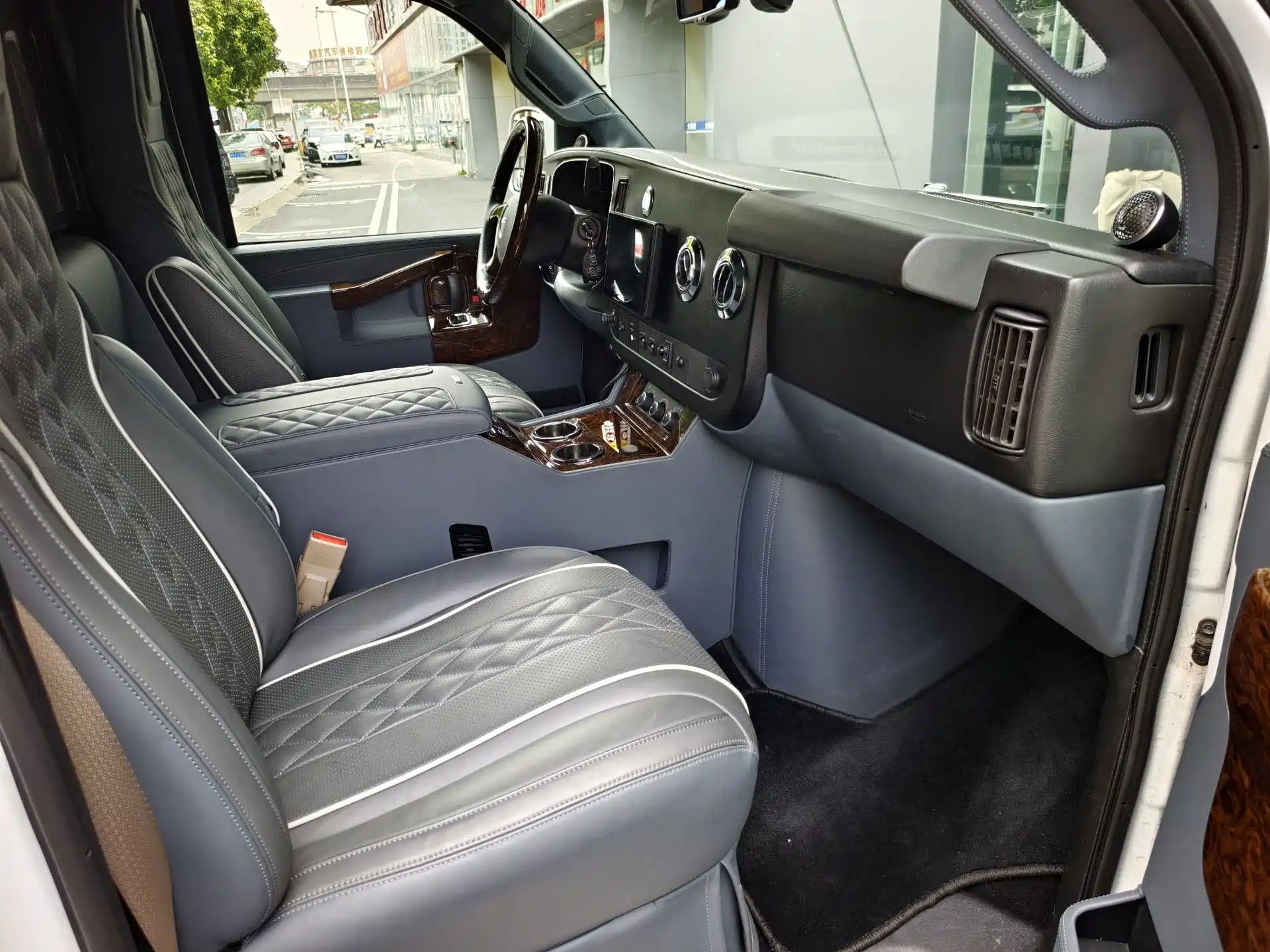Фото 6 - GMC Savana