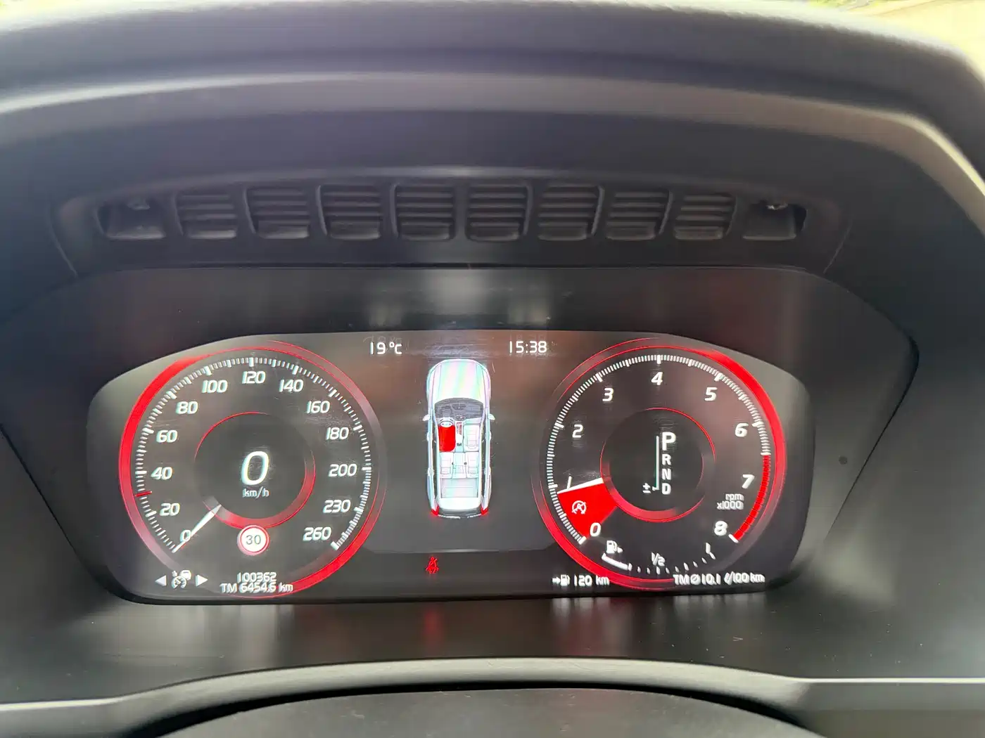 Photo 11 - Volvo XC90