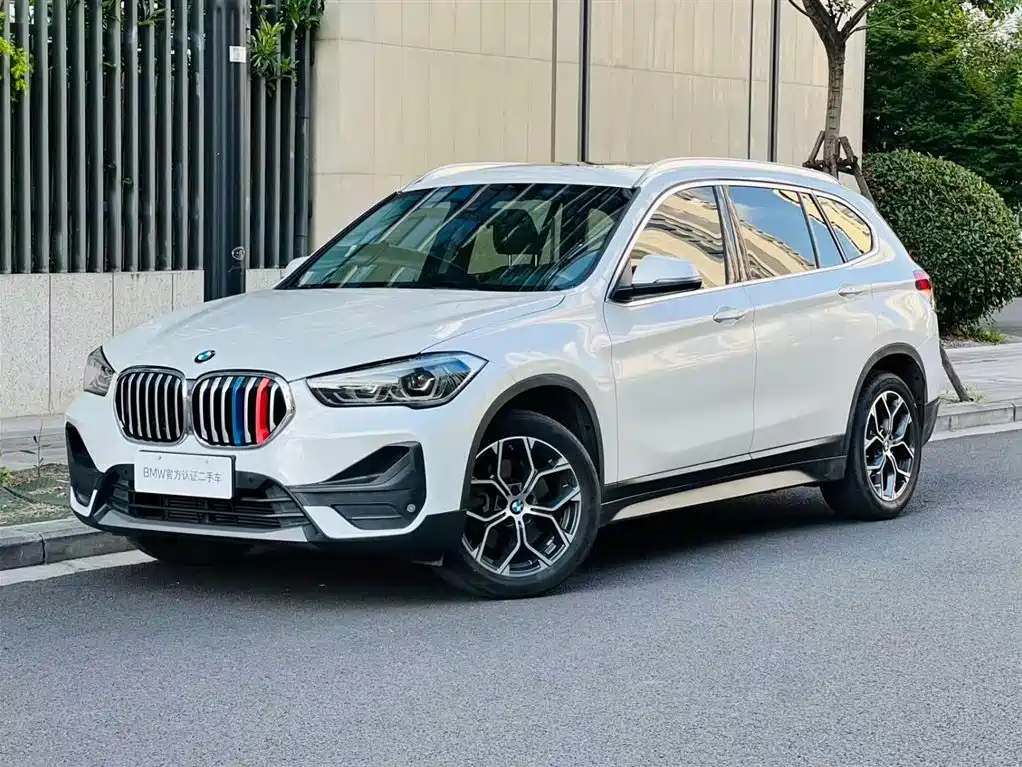 BMW X1 2021 sDrive25Li Leading