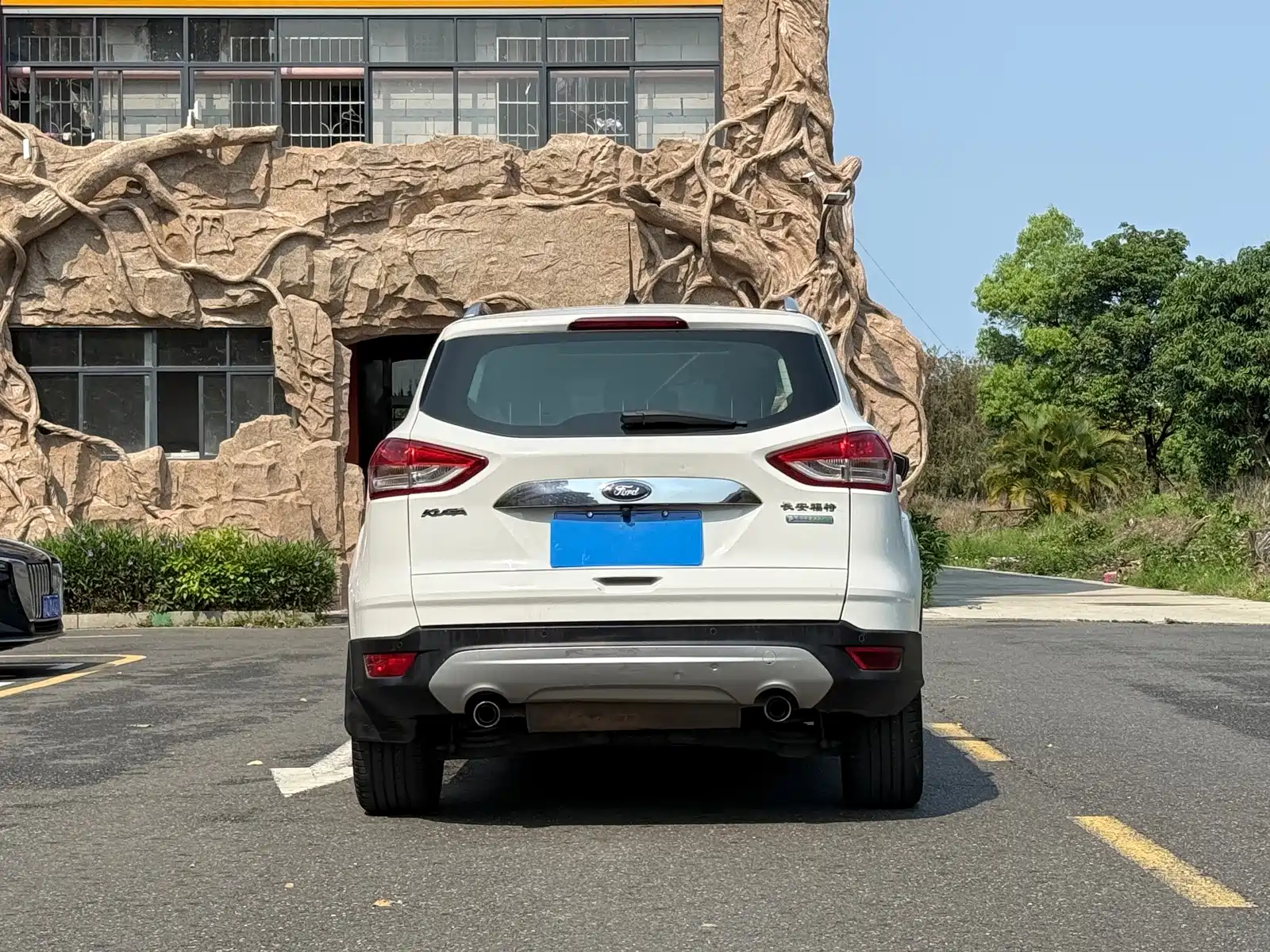 Фото 4 - Ford Kuga