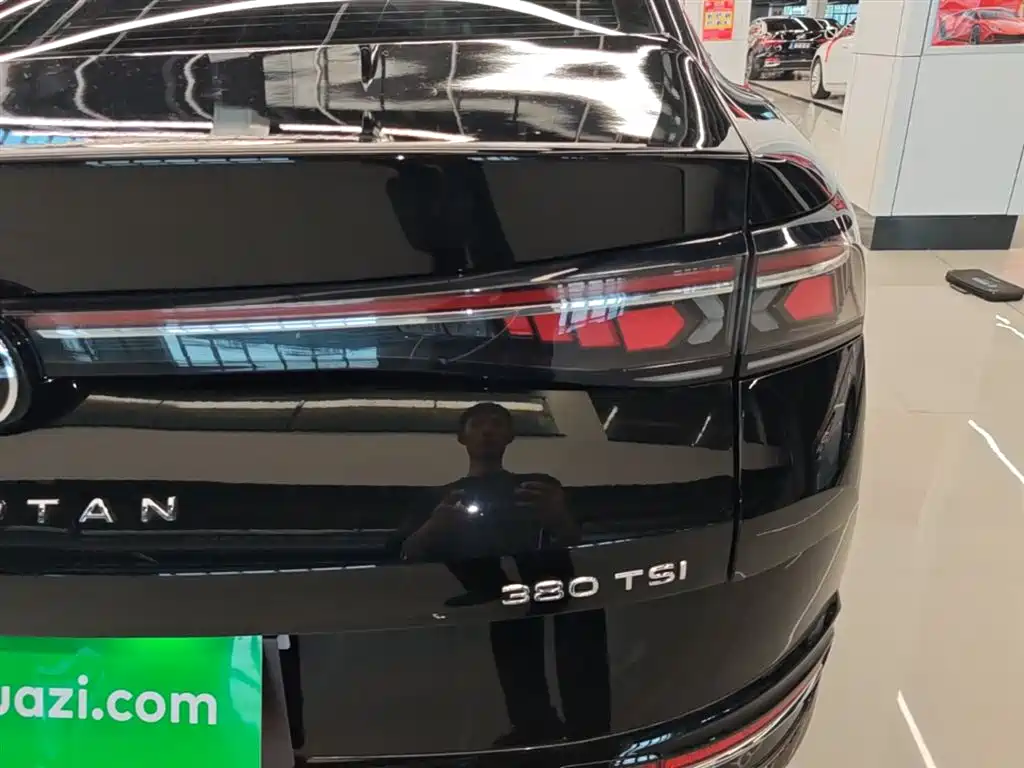 Volkswagen Magotan 2024 380TSI DSG Luxury Edition (Daimai Package) фото 8