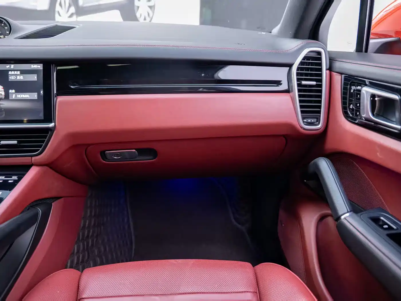 Porsche Cayenne 2019 Cayenne Coupé 3.0T фото 26