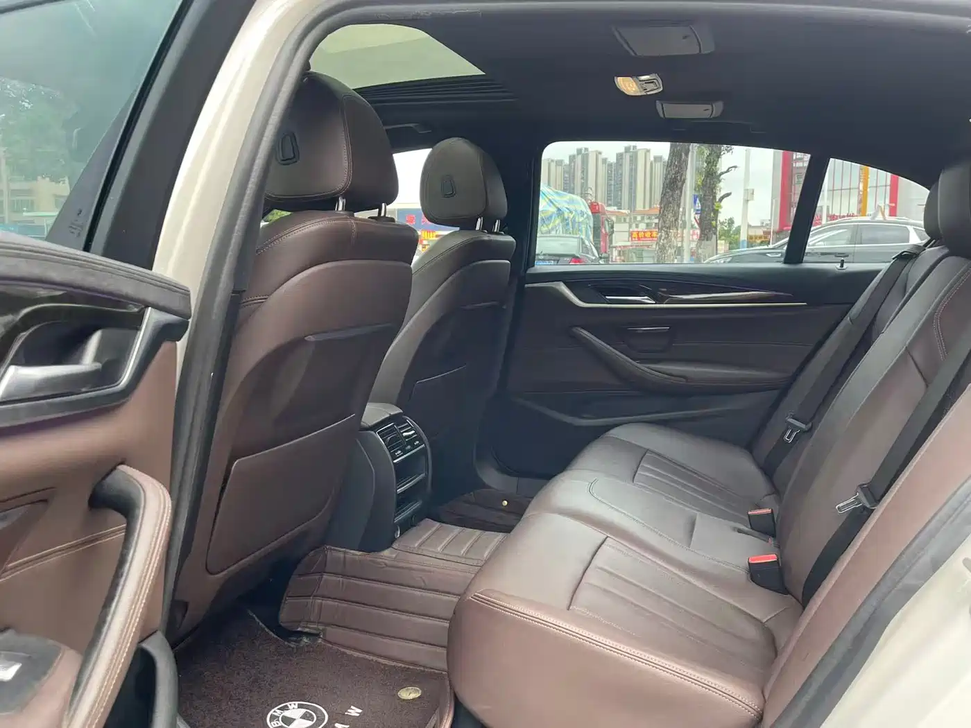 BMW 5 Series 2019 525Li M Sport Package фото 5