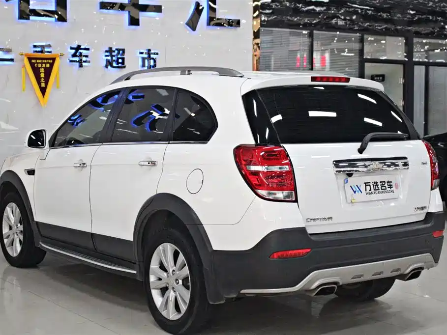 Chevrolet Captiva 2017 2.4L 4WD Flagship Edition 7-Seater фото 19